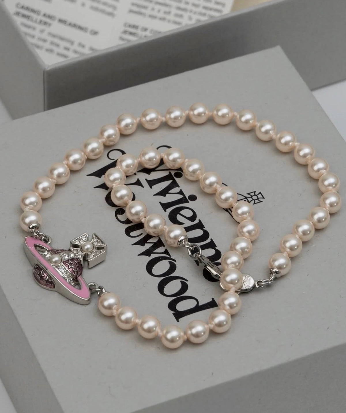 Vivienne Westwood Roxanne necklace