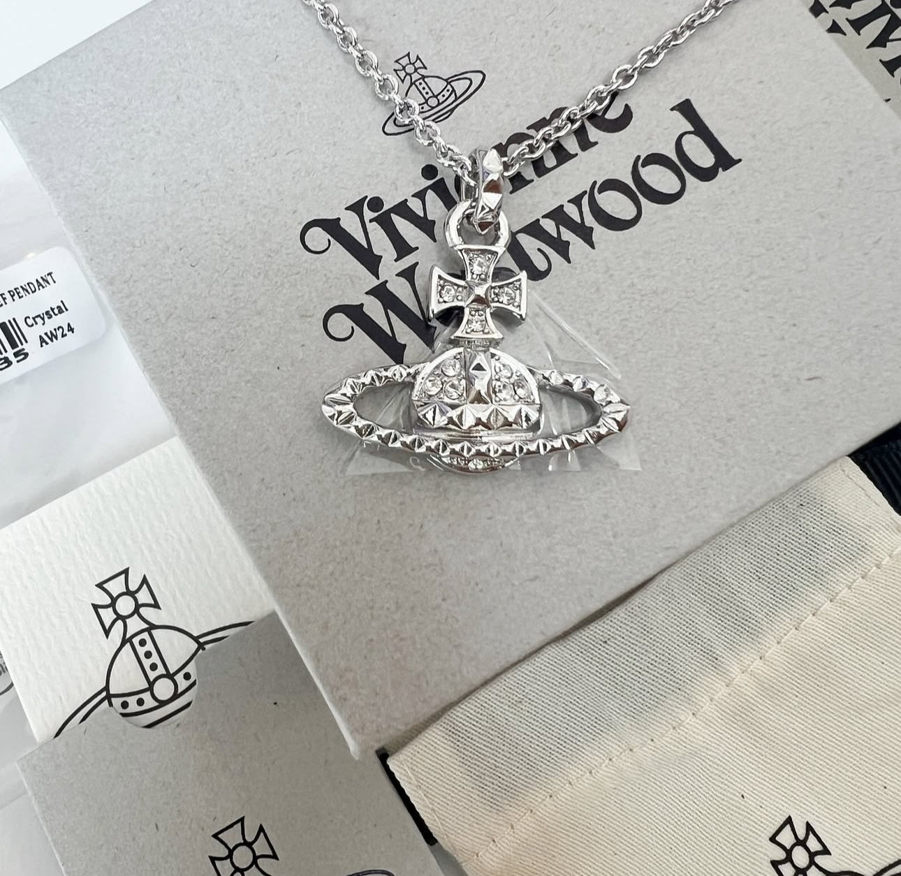 Mayfair silver pendant