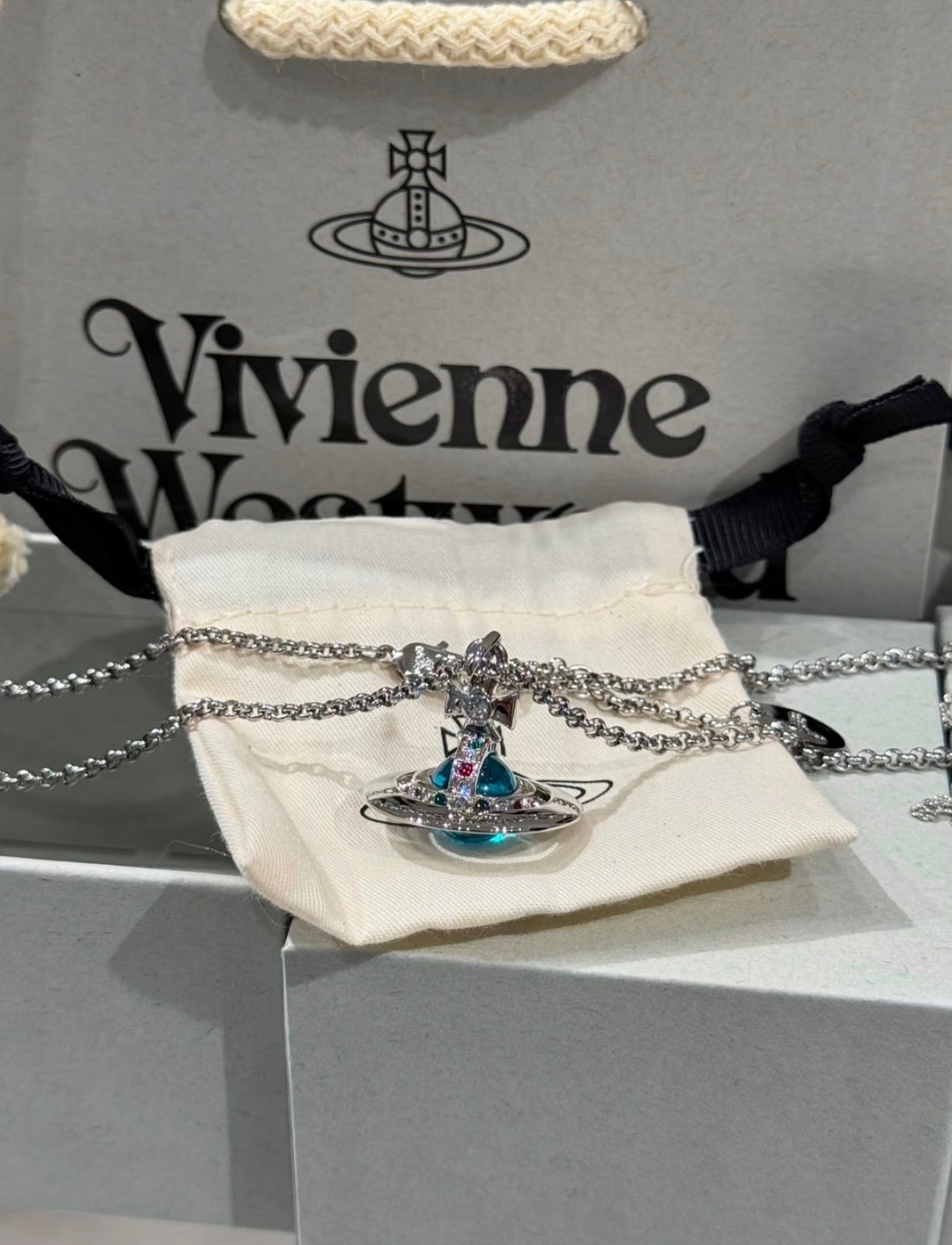 Blue orb necklace 10 mm