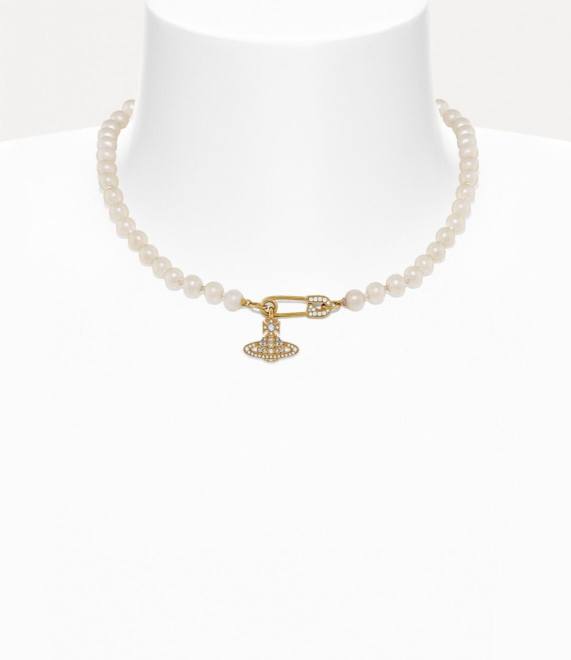 Lucrece pearl necklace