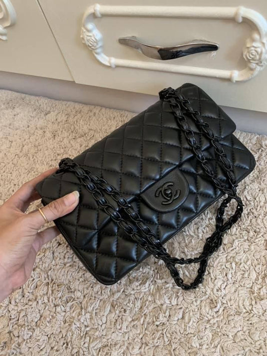 Chanell All black bag