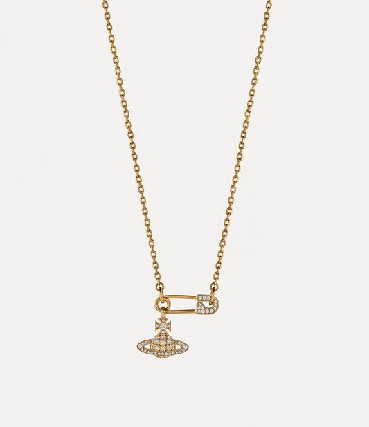 Lucrece gold pendant