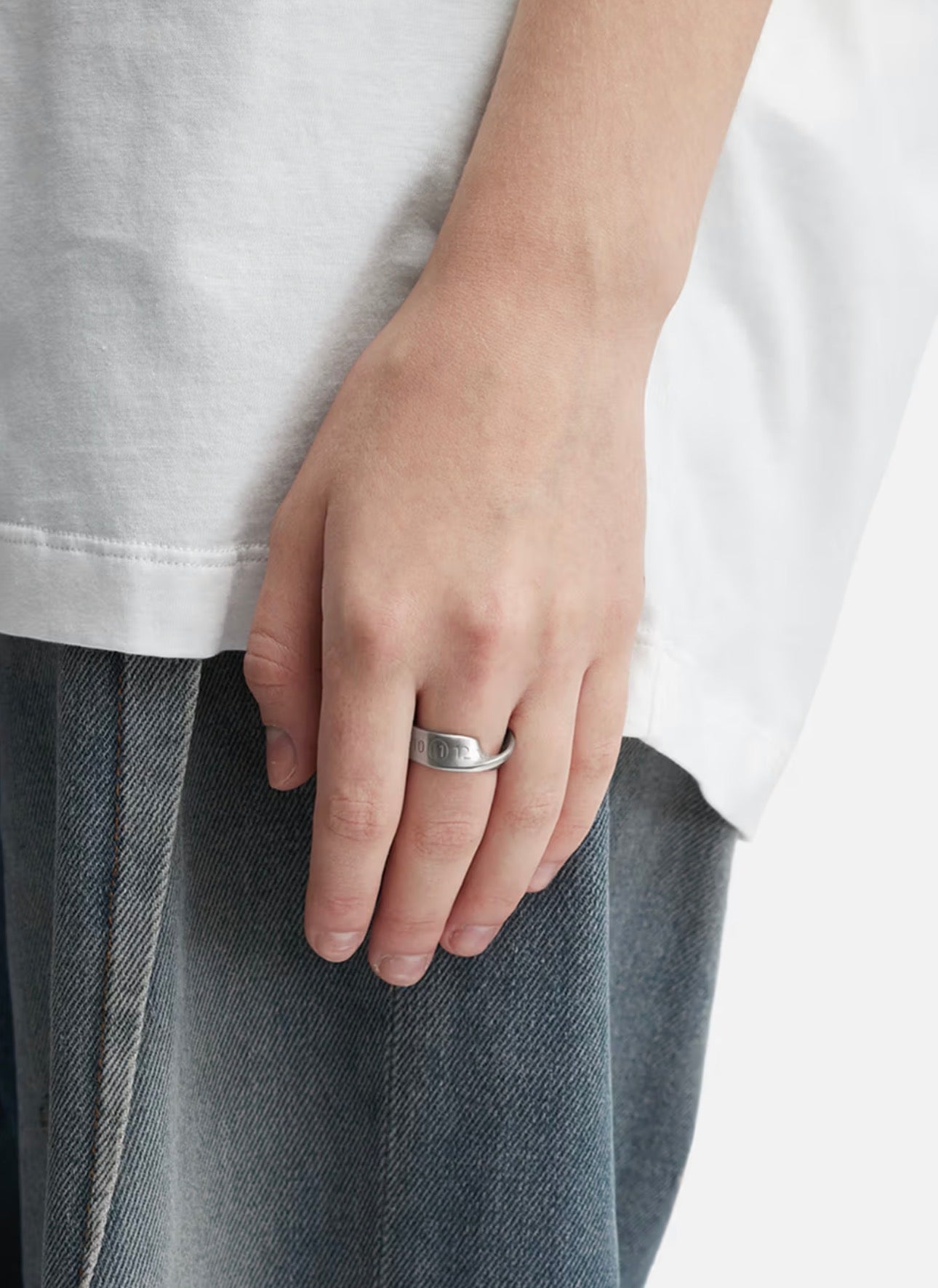 MAISON MARGIELA TWISTED RING