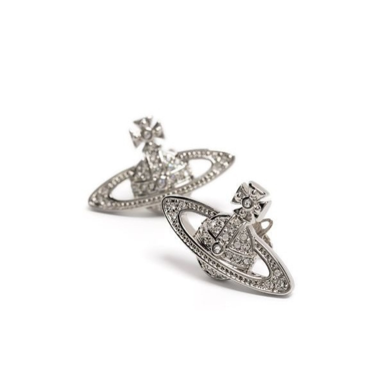 Minibas relief silver earrings