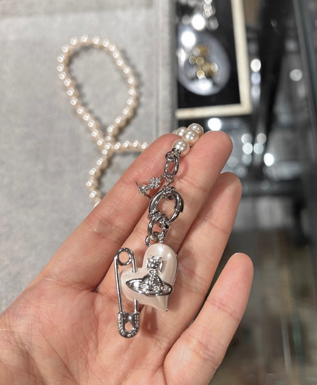 Orietta pearl necklace