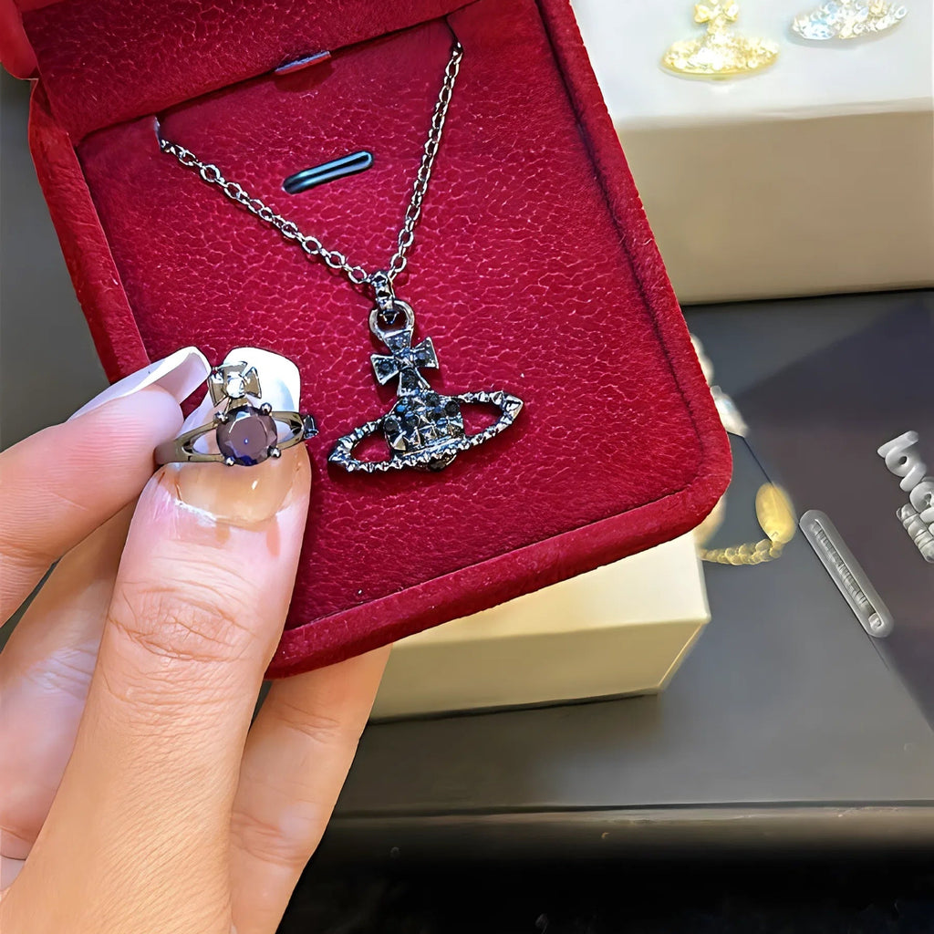 Vivienne Westwood Black duo