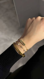 Gold stack