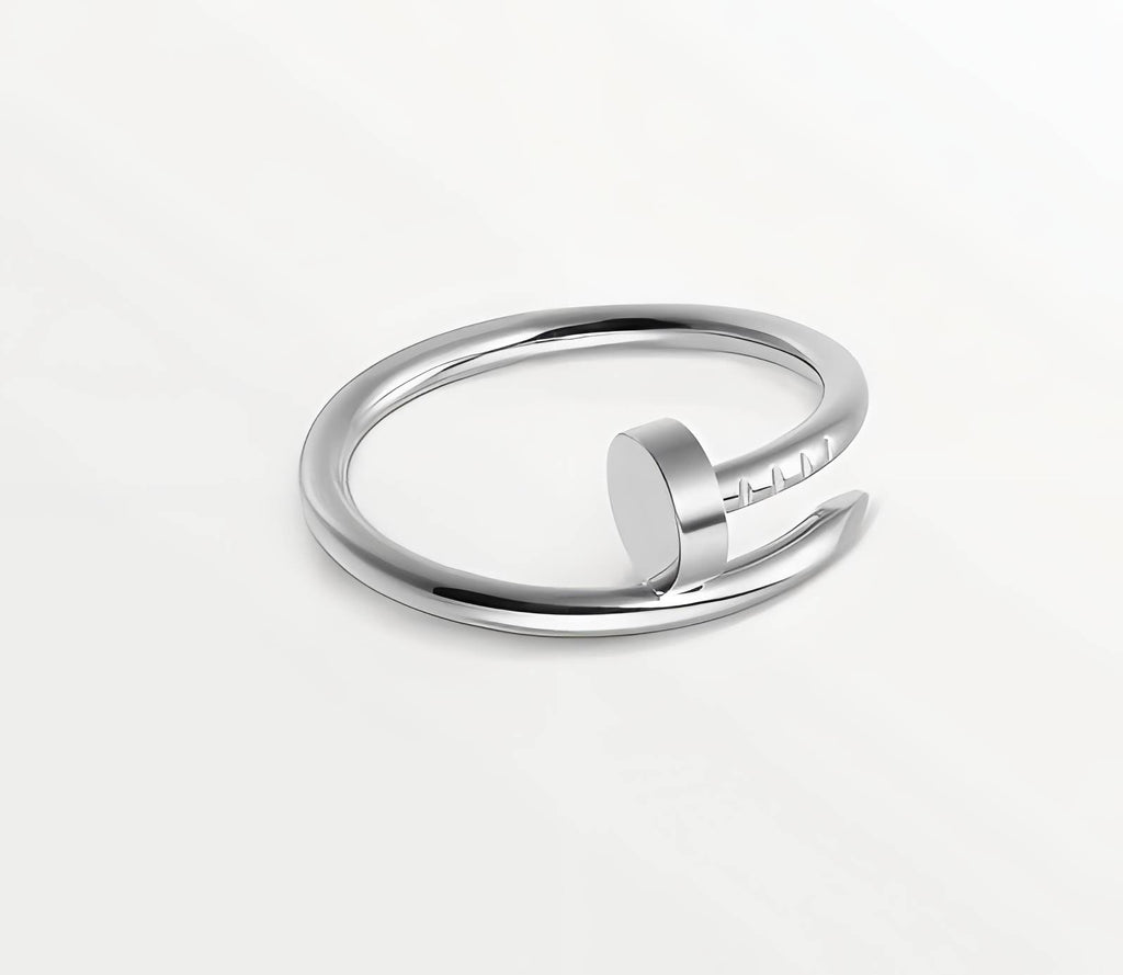 Cartier Juste un clou ring