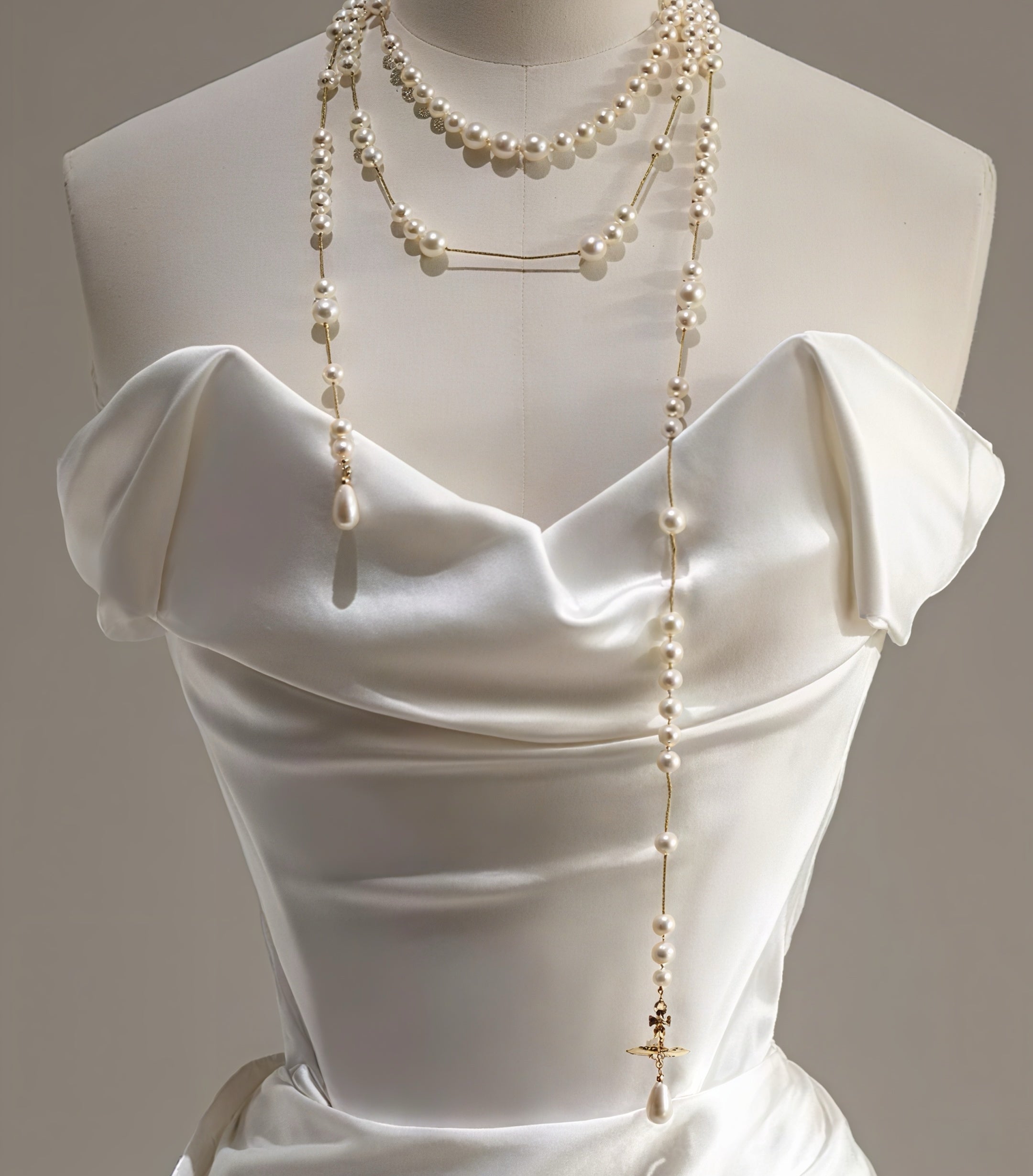 Broken pearl necklace